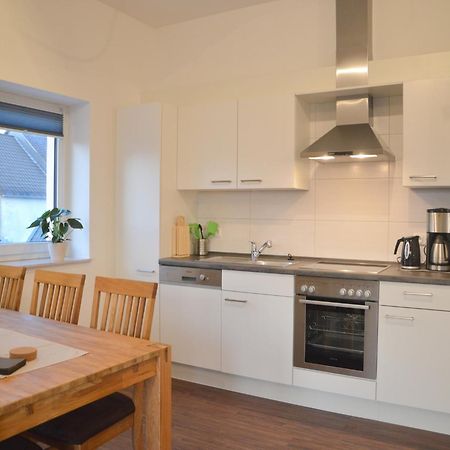 Lovely Modern Apartment With Private Terrace Ellscheid Kültér fotó