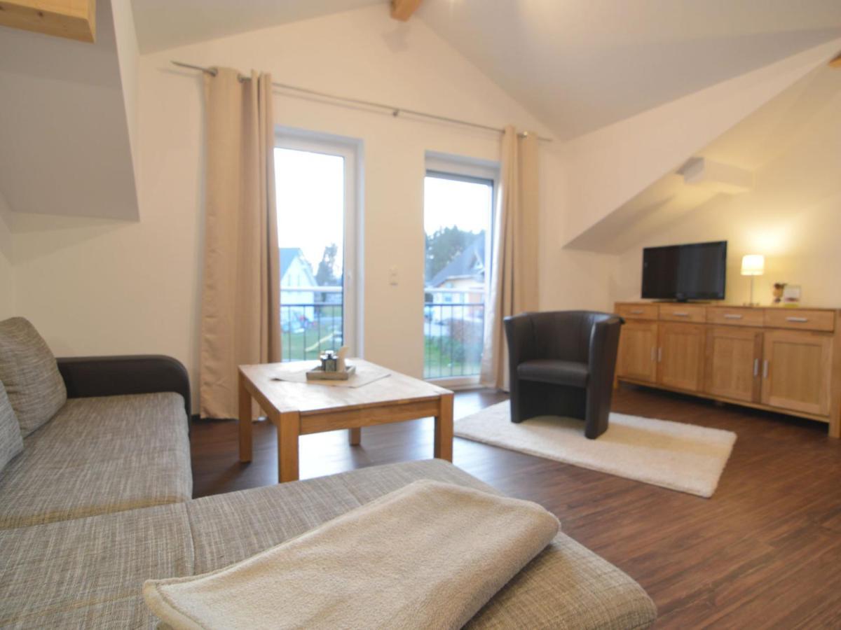 Lovely Modern Apartment With Private Terrace Ellscheid Kültér fotó