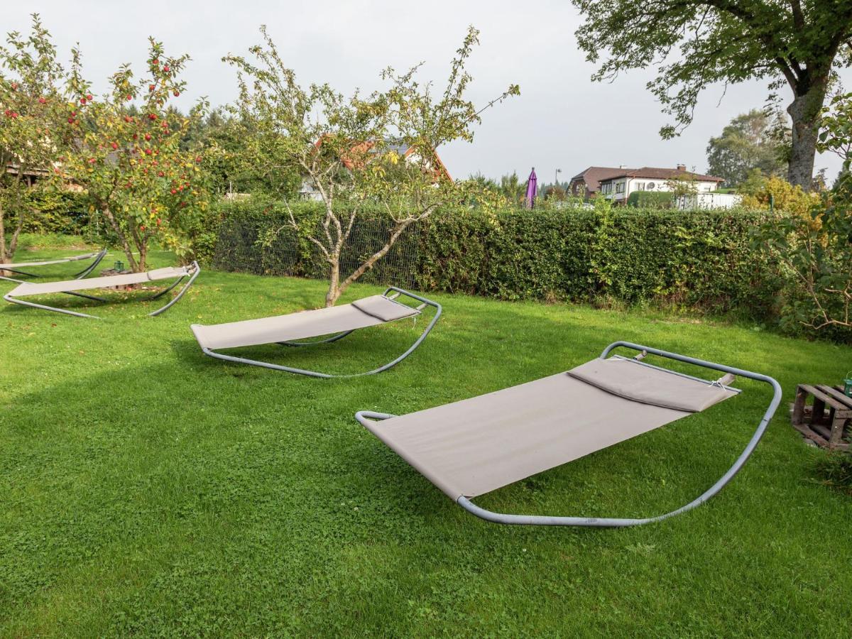 Lovely Modern Apartment With Private Terrace Ellscheid Kültér fotó